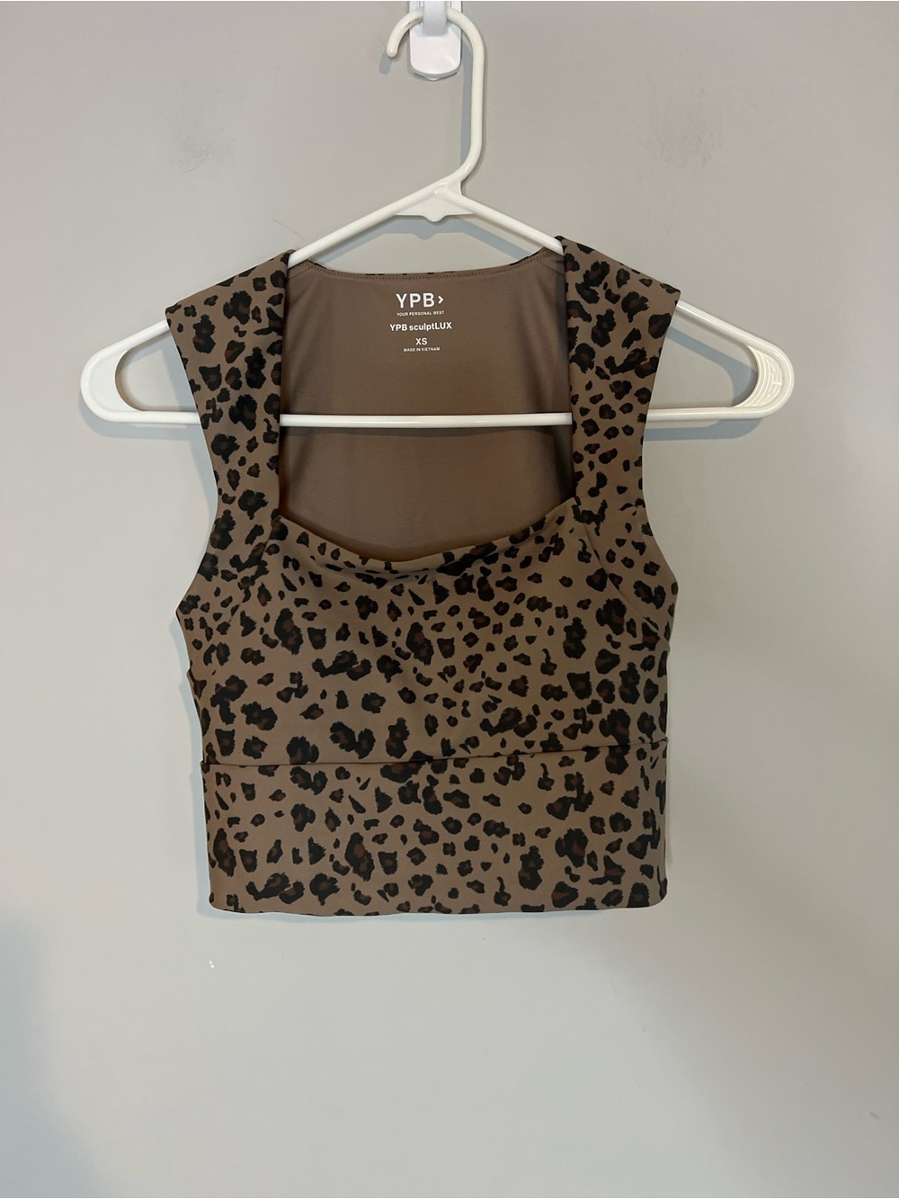 YPB sculptLUX by Abercrombie Leopard-Print Crop Sports Bra Size XS